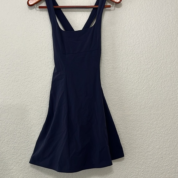 Voices Cross Back Athletic Exercise Dress - Picture 5 of 15